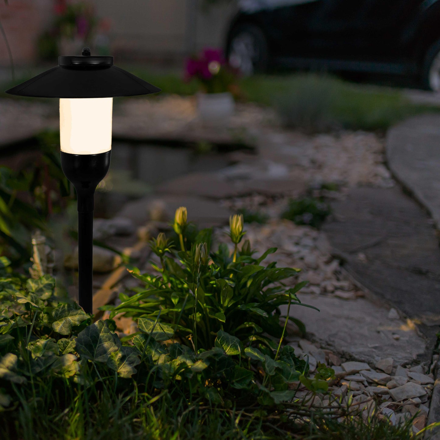 Single Tier LED Pathway Light - Silhouette Lights